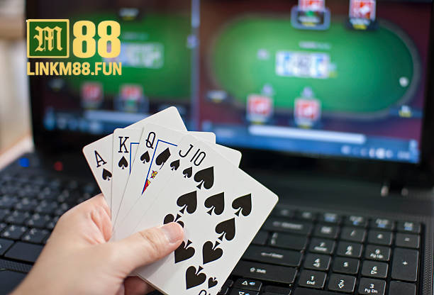 Luật chơi bài Liêng link M88